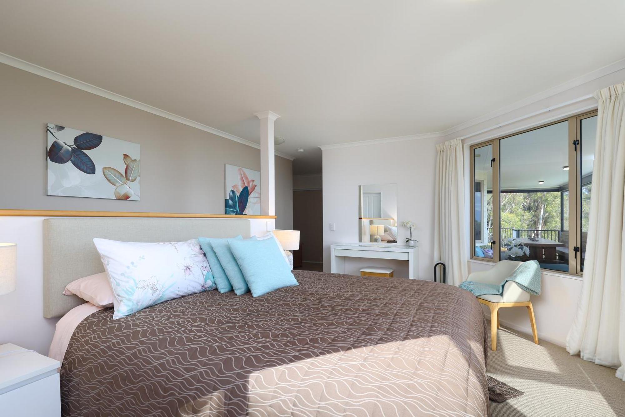 Twin Peaks Luxury Sea View Villa Нельсон Экстерьер фото